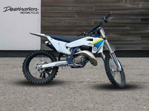 HUSQVARNA TC 125 MOTOCROSS PETROL MANUAL 125 CC