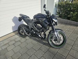 KAWASAKI Z800, TOP ZUSTAND, FRISCH AB MFK, JG. 2016!