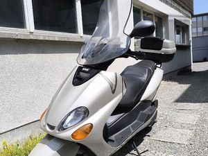 MBK SKYLINER 125 YP125R