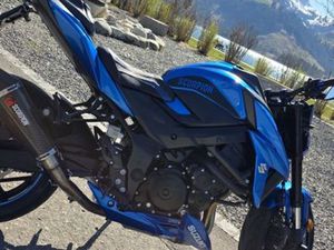 ZU VERKAUFEN SUZUKI GSX-S 750