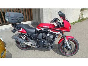 (1'199.-) YAMAHA FAZER 600