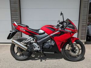 HONDA CBR125R AB MFK