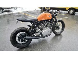 YAMAHA VIRAGO XV750 CAFÉ RACER