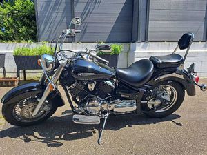YAMAHA XVS 1100 DRAG STAR JAHRGANG 2004