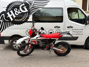 FANTIC XEF 125 ENDURO NEU