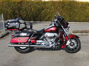 HARLEY-DAVIDSON FLHTCUSE6 ELECTRA GLIDE ULTRA CLASSIC CVO