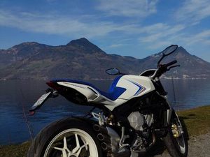 MV AGUSTA BRUTALER 800 SONDERMODELL