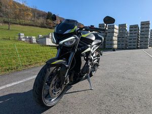 TRIUMPH STREET TRIPLE RS 2020