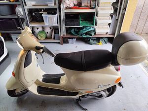 TOP PIAGGIO VESPA ROLLER,BEIGE,TOPCASE,6'550