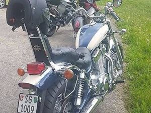 SUZUKI INTRUDER VS 1400 GLP