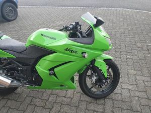 KAWASAKI NINJA 250R - IDEALES EINSTEIGERBIKE