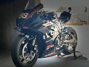 SUZUKI GSXR 1000
