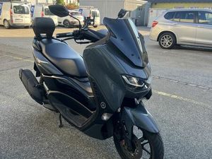 YAMAHA N-MAX 2022