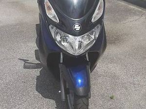 SUZUKI BURGMAN 150