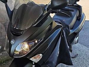 SCOOTER PIAGGIO X-EVO 125 SPORT