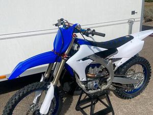 YAMAHA YZ250F 2022.