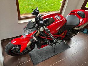 DUCATI 848 STREETFIGHTER - TOP GEPFLEGT - VIELE EXTRAS