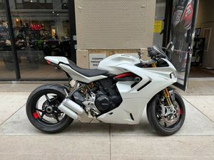 2021 DUCATI SUPERSPORT 950 S WHITE SILK FAIRING