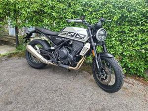 BRIXTON CROSSFIRE 500 X BICILINDRICA