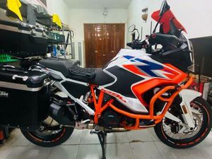 KTM - 1290 SUPER ADVENTURE R