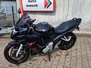 SUZUKI GSX-F 650 – GEPFLEGT, ZUVERLÄSSIG, WENIG KILOMETER 48/86PS