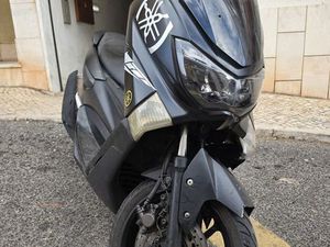 YAMAHA NMAX 2018 ENCOSTA DO SOL