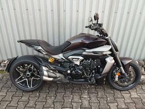 DUCATI XDIAVEL V4