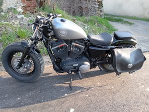 HARLEY DAVIDSON FORTY EIGHT