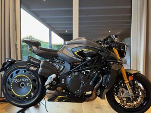 MV AGUSTA RUSH 1000