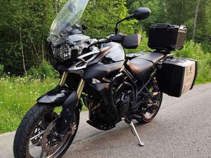 TRIUMPH TIGER 800 CC, ENDURO / ADVENTURE