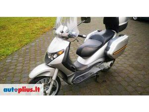 PIAGGIO BEVERLY 125 CC, SCOOTERS / MOPEDS