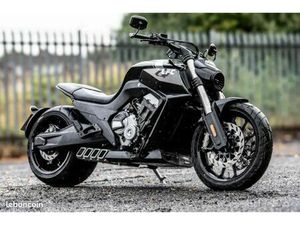 ◊MOTO BENDA LFC 700 CC ◊