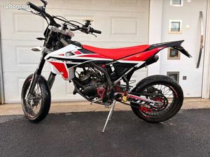 MOTO 50 CC FANTIC BÊTA