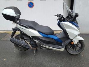 SCOOTER HONDA FORZA 125 TOUT ÉQUIPÉ