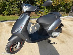 SCOOTER PIAGGIO ZIP