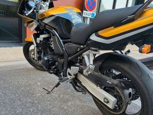 YAMAHA FAZER 600 FZS