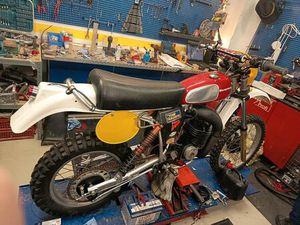 HUSQVARNA CR 250 1979 (WRK RD WR)