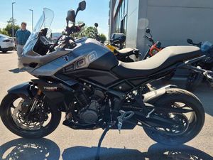 TRIUMPH TIGER SPORT 800