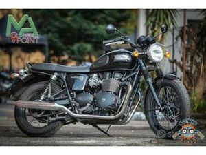 TRIUMPH BONNEVILLE T100