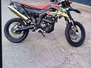 A VENDRE APRILIA SX 125