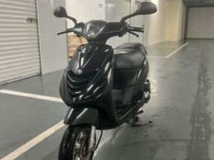 ZIP 50CC 4T — SCOOTERS | PIAGGIO — MARKTPLAATS