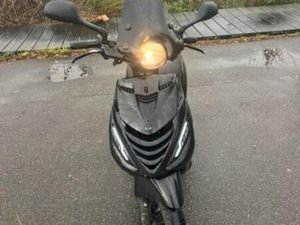 ZIP 80CC FULL MALOSSI! — SCOOTERS | PIAGGIO — MARKTPLAATS