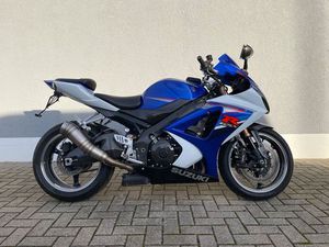 SUZUKI GSX-R 1000 K7