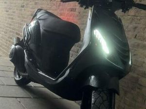 PIAGGIO ZIP IN ONDERDELEN — SCOOTERS | PIAGGIO — MARKTPLAATS