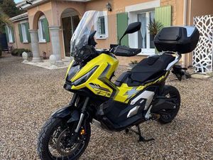 HONDA X-ADV 750 SPÉCIAL EDITION
