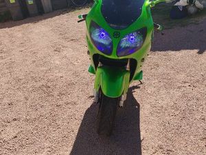 VEND MOTO ZX12R