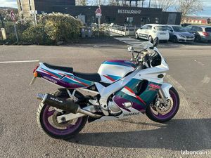 YAMAHA FZR 600 1994