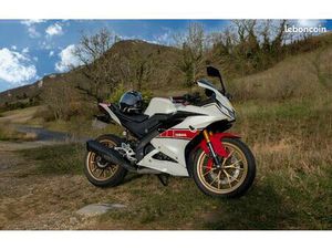 VENDS 125 YZFR 60 ÈME ANNIVERSAIRE