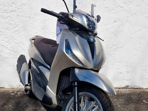 AFFAIRE ❗BEVERLY 400 DÉMO - FAIBLE KM - ÉQUIPÉ ABS/ASR