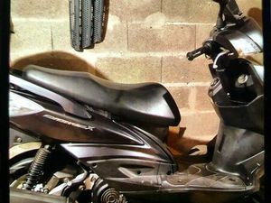 SCOOTER YAMAHA 125 X CYGNUS 16000KM TRÈS BON ETAT